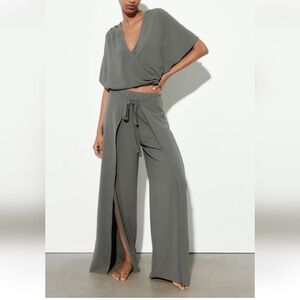 Zara Green Sleeveless Wrap Blouse and pants, worn once!